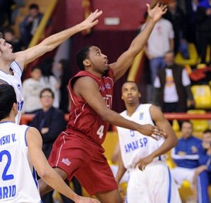 Taron Downey closes the roster